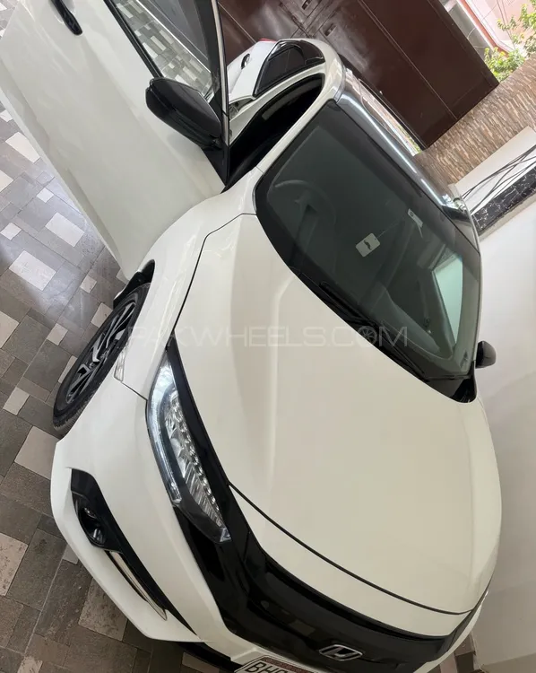 Honda Civic 2016 for Sale in Rahim Yar Khan Image-1