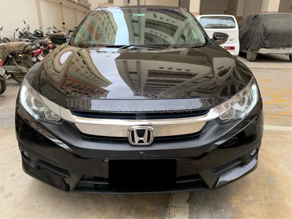 Honda Civic 2017 for Sale in Karachi Image-1