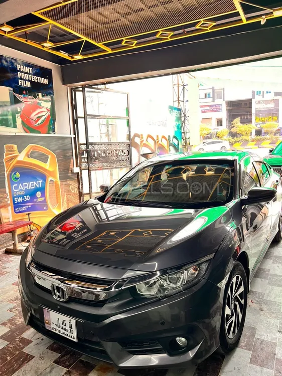 Honda Civic 2018 for Sale in Peshawar Image-1