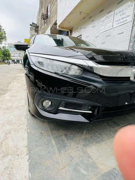 Honda Civic 2021 for Sale in Lahore Image-1