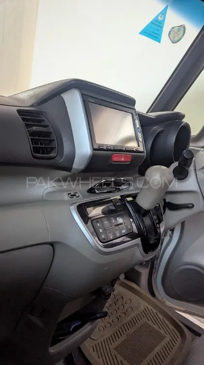 Honda N Box 2015 for Sale in Peshawar Image-1