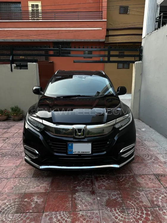 Honda Vezel 2019 for Sale in Islamabad Image-1