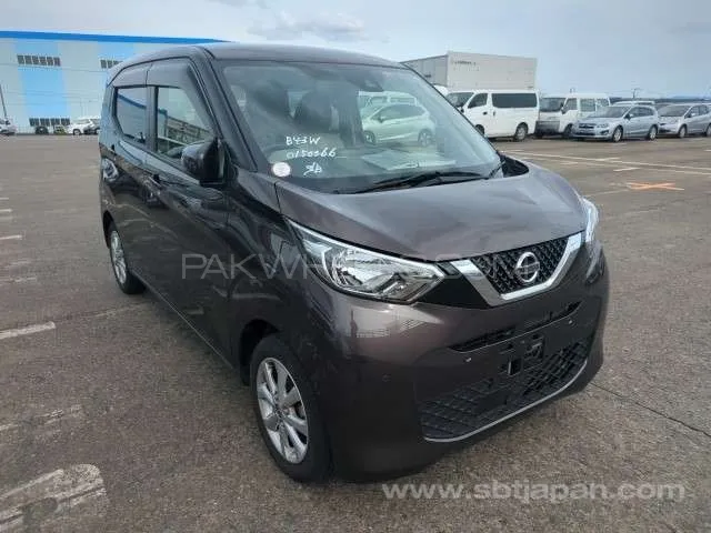 نسان ڈیز 2022 for Sale in لاہور Image-1