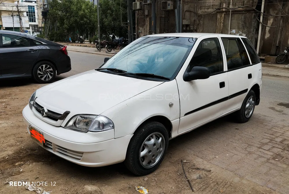 Suzuki Cultus 2004 for Sale in Karachi Image-1