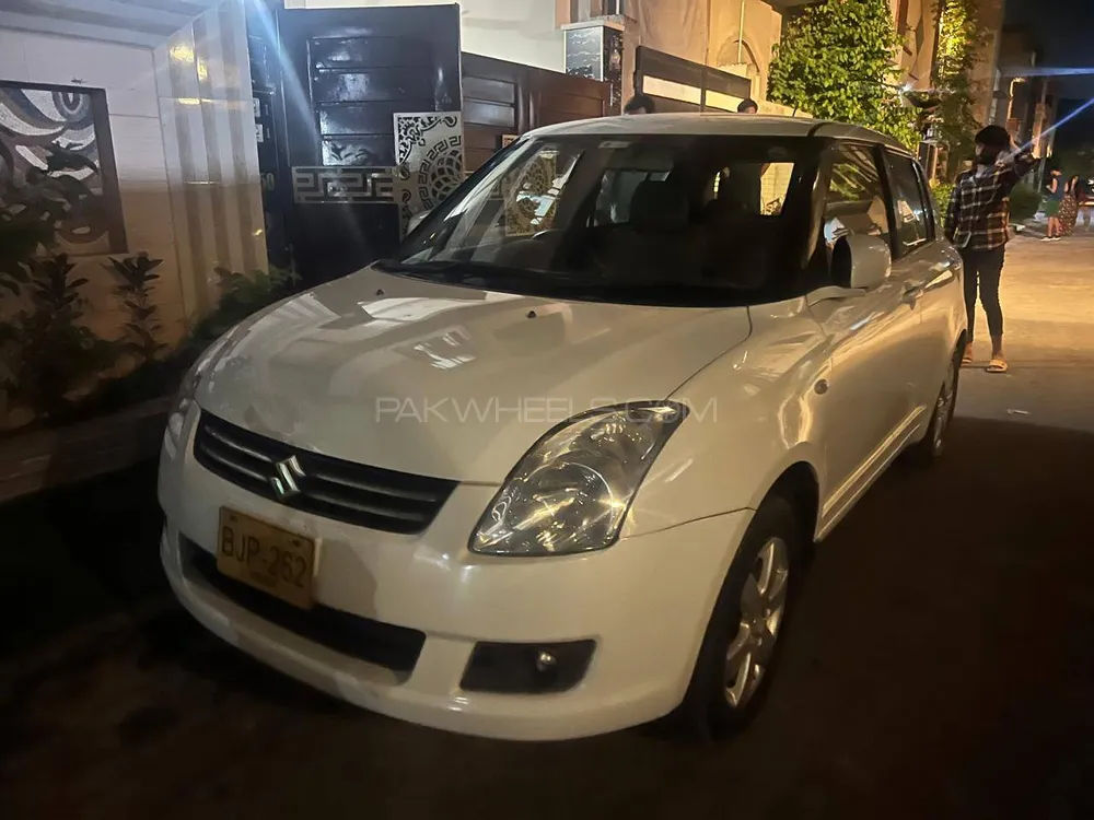 Suzuki Swift 2017 for Sale in Lahore Image-1