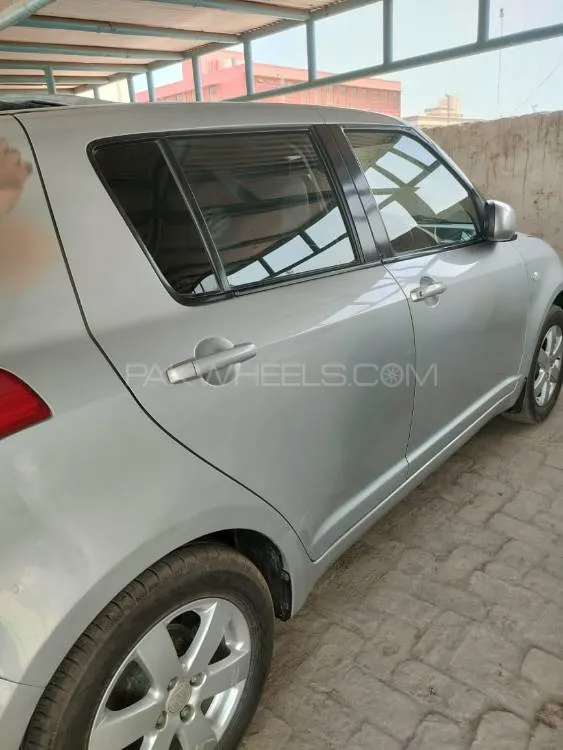 Suzuki Swift 2020 for Sale in Sadiqabad Image-1