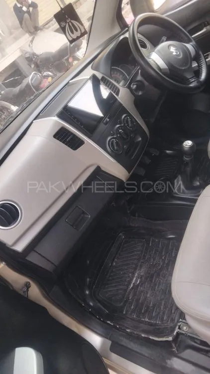 Suzuki Wagon R 2016 for Sale in Gojra Suzuki Wagon R 2016 for Sale in Gojra Image-8