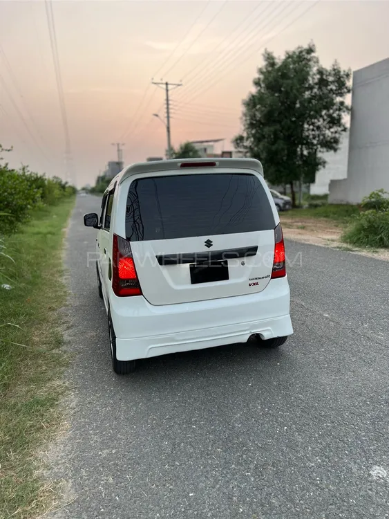 Suzuki Wagon R 2017 for Sale in Lahore Image-1