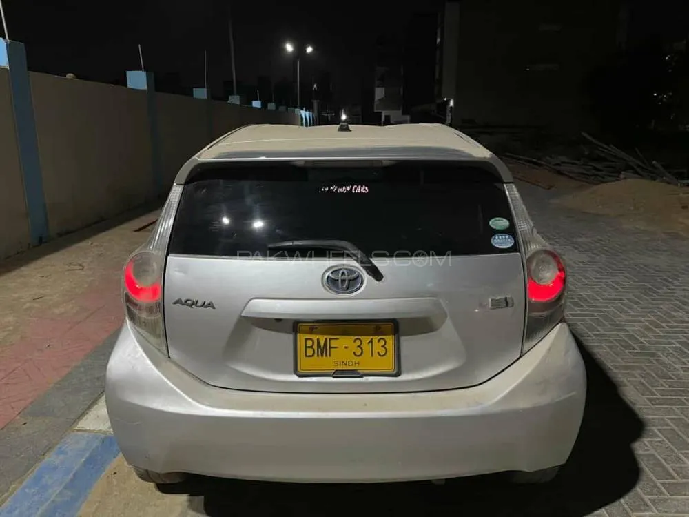 Toyota Aqua 2016 for Sale in Karachi Image-1