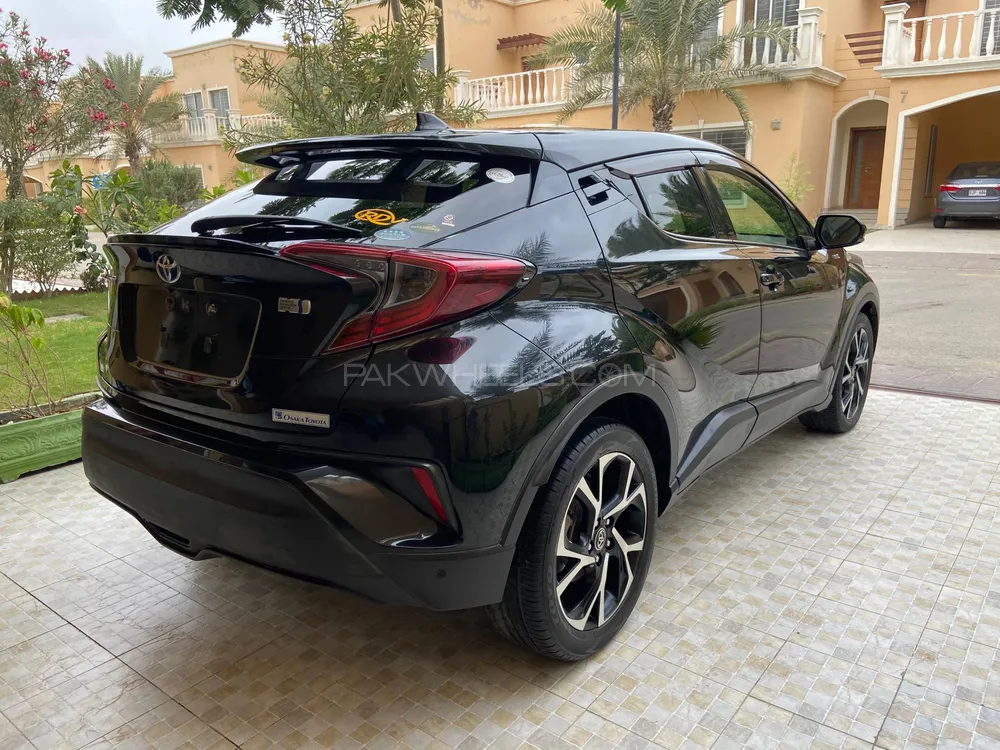Toyota C-HR 2018 for Sale in Karachi Image-1