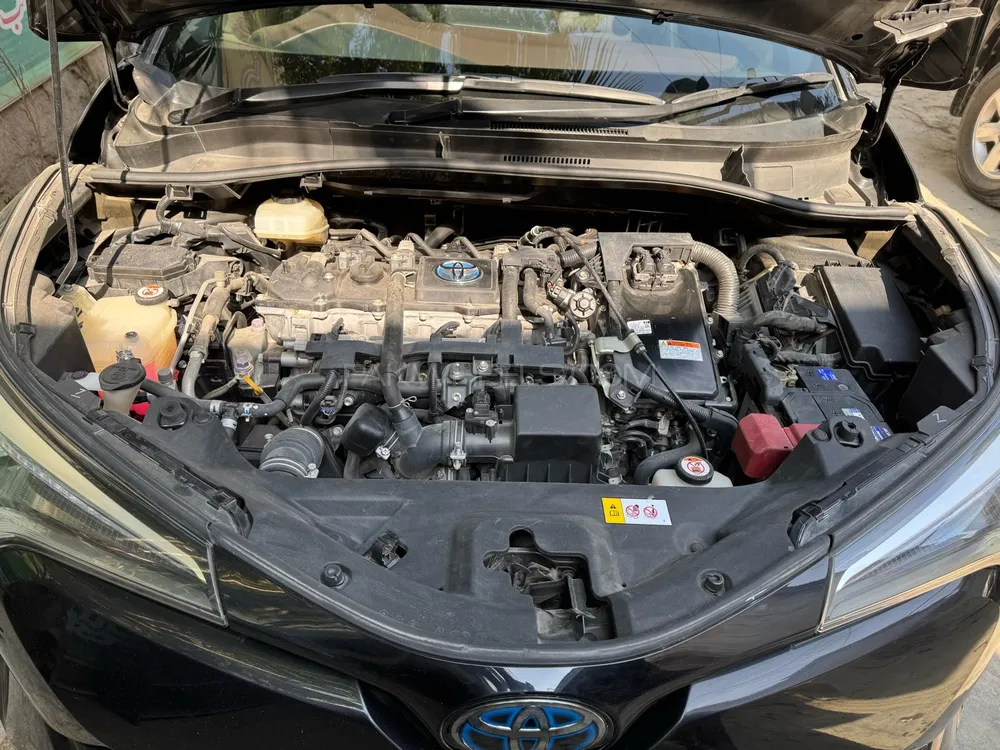 Toyota C-HR 2019 for Sale in Karachi Image-1