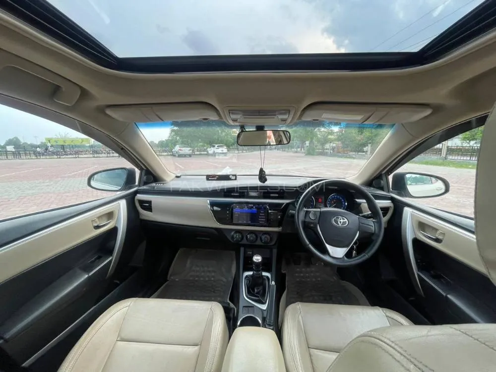 Toyota Corolla 2014 for Sale in Islamabad Image-1