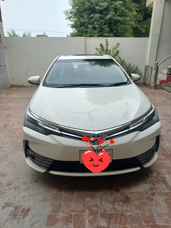 Toyota Corolla 2020 for Sale in Ahmed Pur East Image-1
