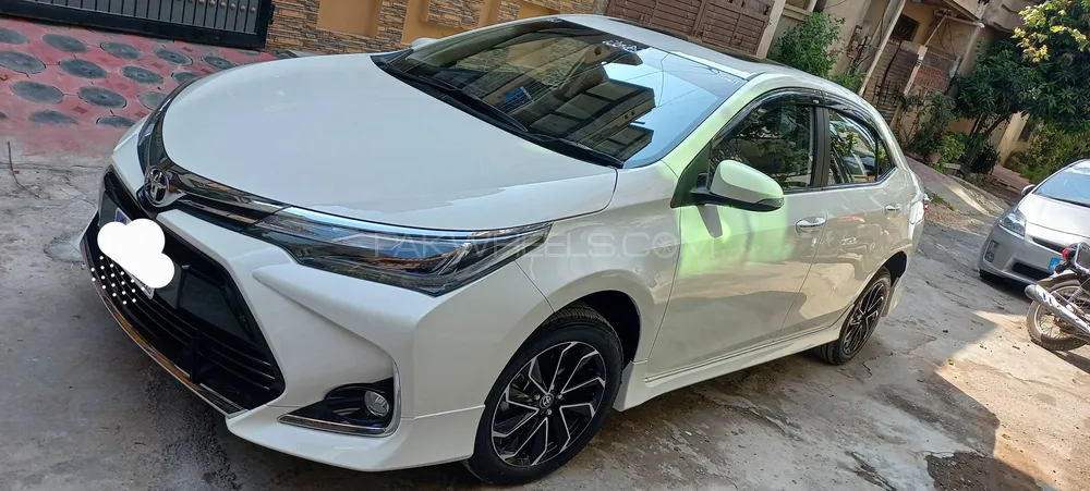 Toyota Corolla 2024 for Sale in Islamabad Image-1