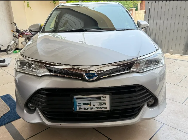 Toyota Corolla Fielder 2017 for Sale in Islamabad Image-1