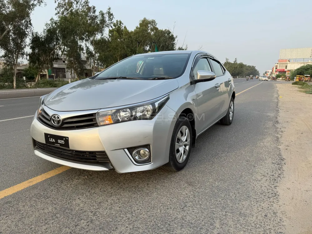 Toyota Corolla 2017 for Sale in Sargodha Image-1