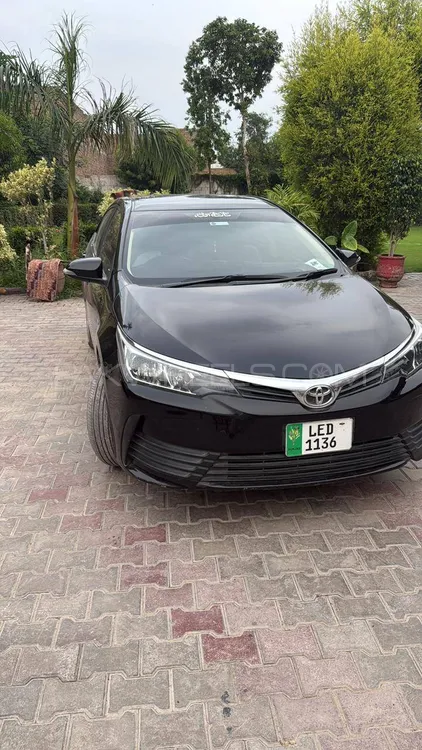 Toyota Corolla 2019 for Sale in Peshawar Image-1