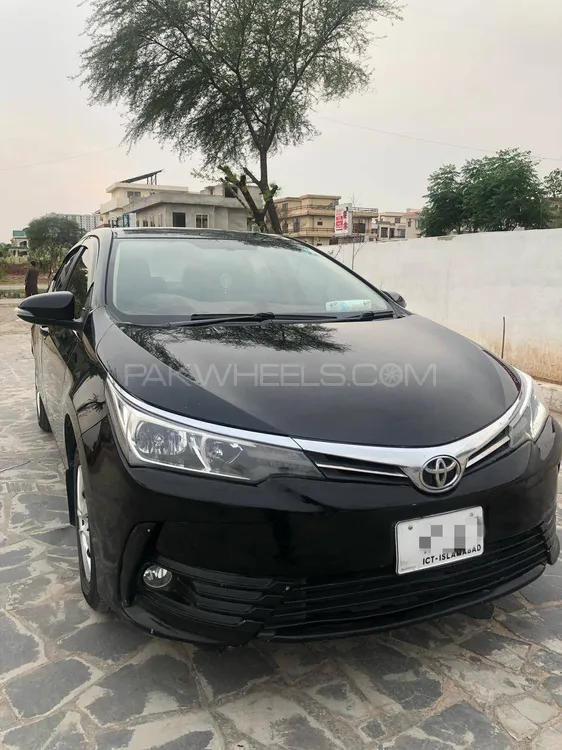 Toyota Corolla 2019 for Sale in Islamabad Image-1