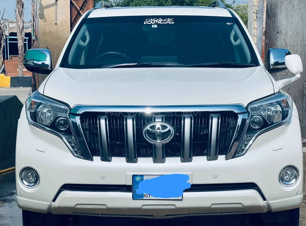 Toyota Land Cruiser 2017 for Sale in Rawalpindi Image-1