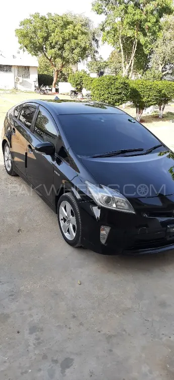 Toyota Prius 2013 for Sale in Islamabad Image-1