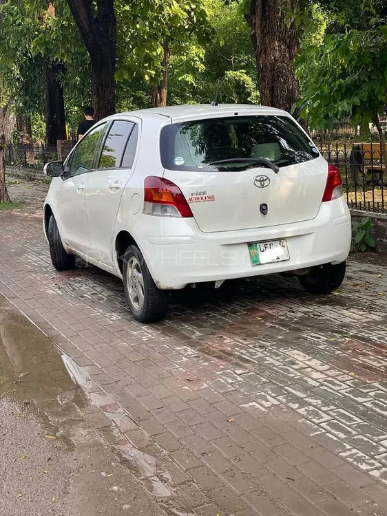 Toyota Vitz 2014 for Sale in Lahore Image-1