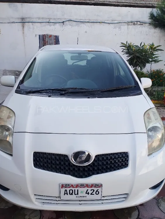 Toyota Vitz 2005 for Sale in Islamabad Image-1