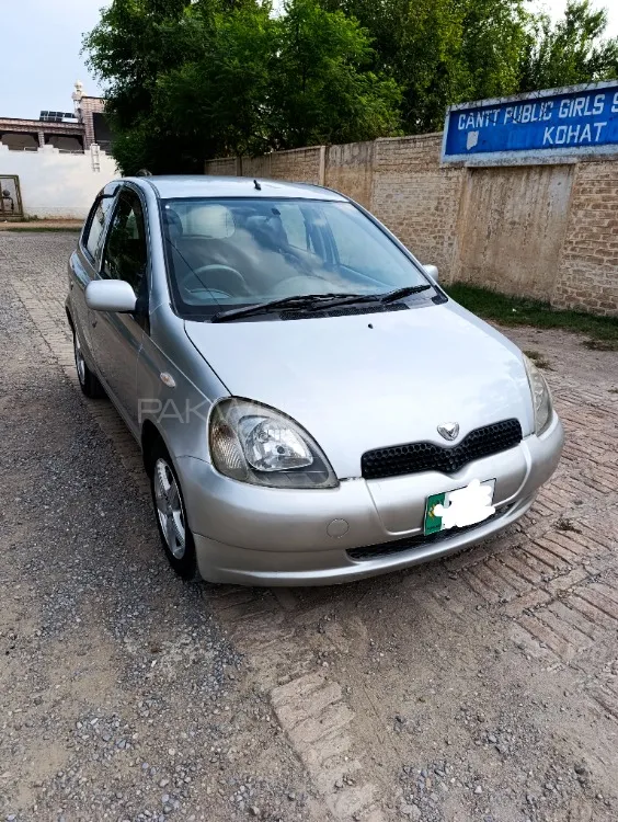 Toyota Vitz 2001 for Sale in Kohat Image-1