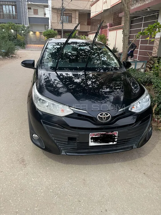 Toyota Yaris Sedan 2021 for Sale in Karachi Image-1