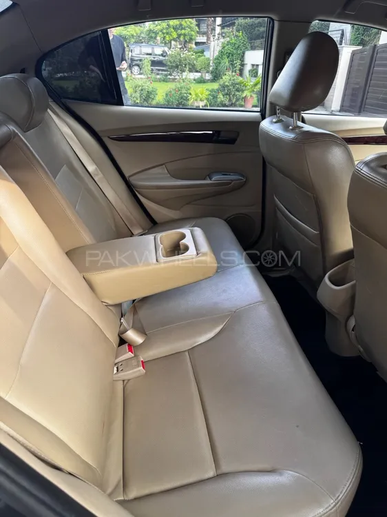 Honda City 2017 for Sale in Islamabad Honda City 2017 for Sale in Islamabad Image-7