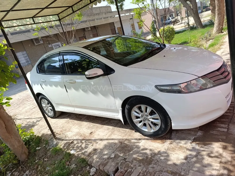Honda City 2013 for Sale in Vehari Image-1