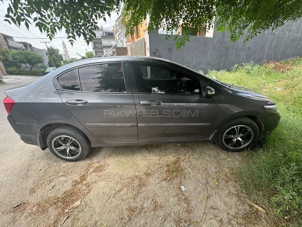 Honda City 2019 for Sale in Lahore Image-1