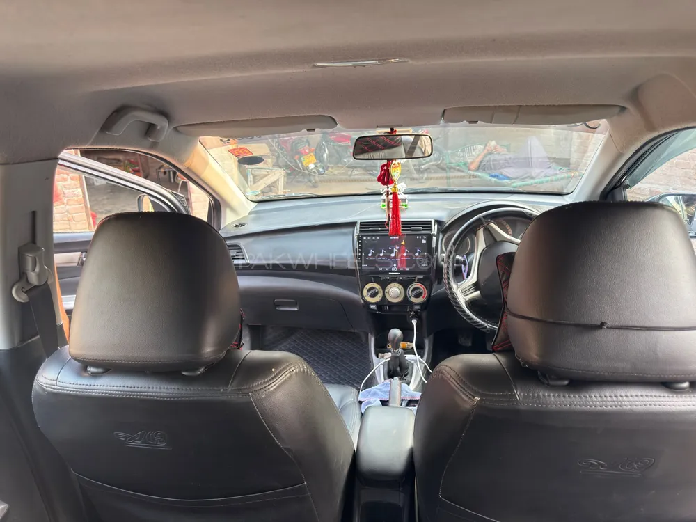 Honda City 2011 for Sale in Sheikhupura Honda City 2011 for Sale in Sheikhupura Image-8