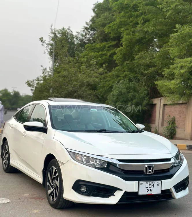 Honda Civic 2016 for Sale in Faisalabad Image-1