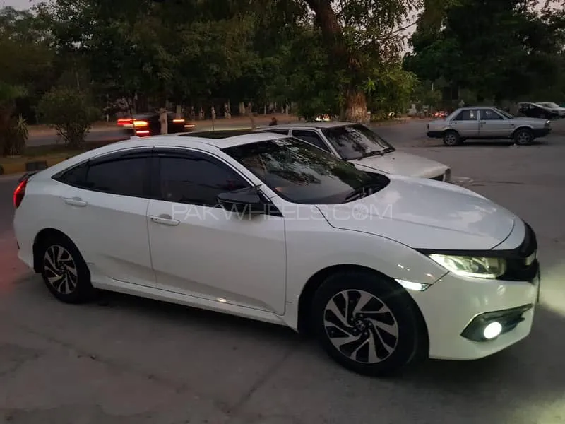 Honda Civic 2017 for Sale in Rawalpindi Image-1