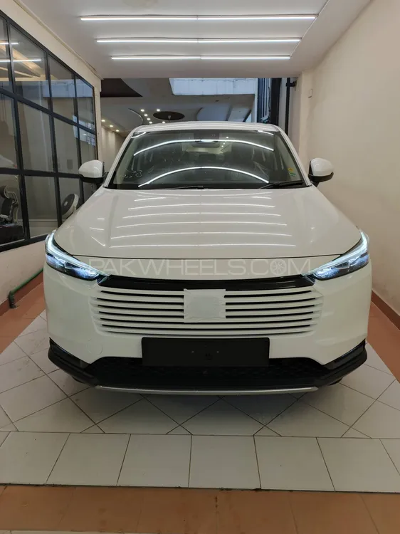 Honda HR-V 2025 for Sale in Lahore Image-1