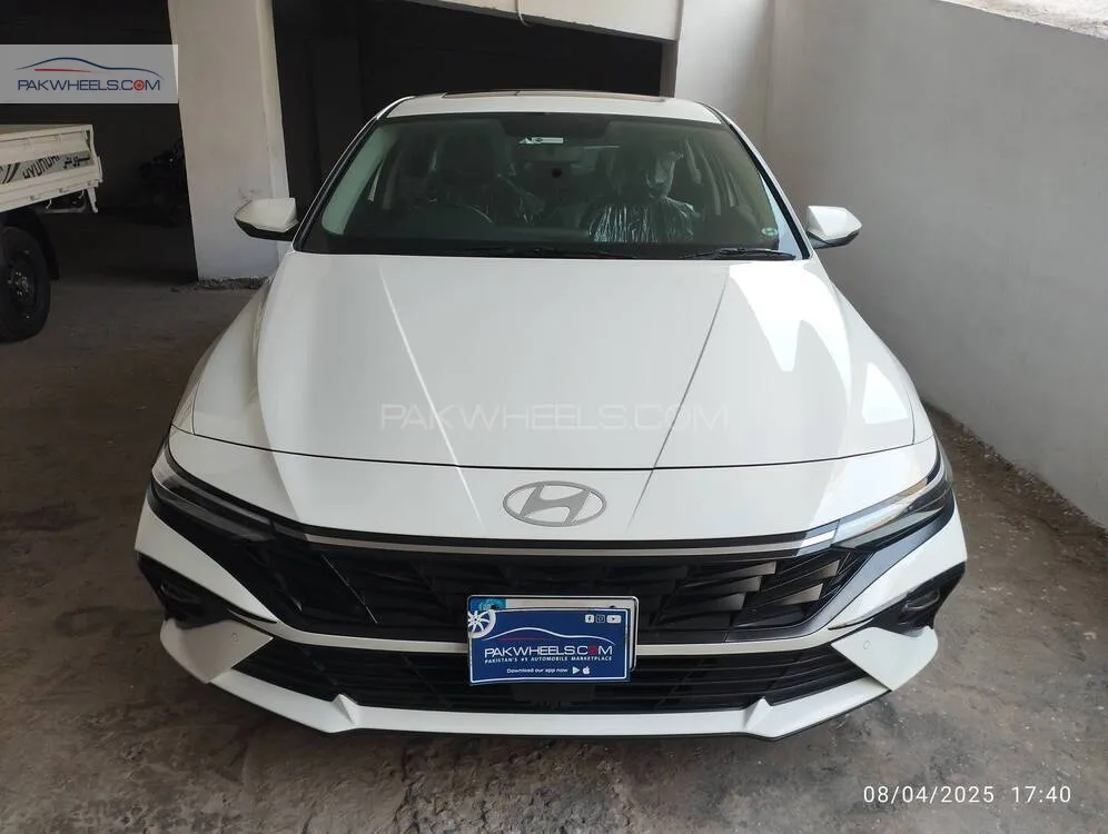 Hyundai Elantra 2025 for Sale in Peshawar Image-1