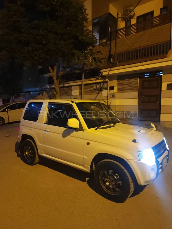 مٹسوبیشی پجیرو منی 2012 for Sale in کراچی Image-1