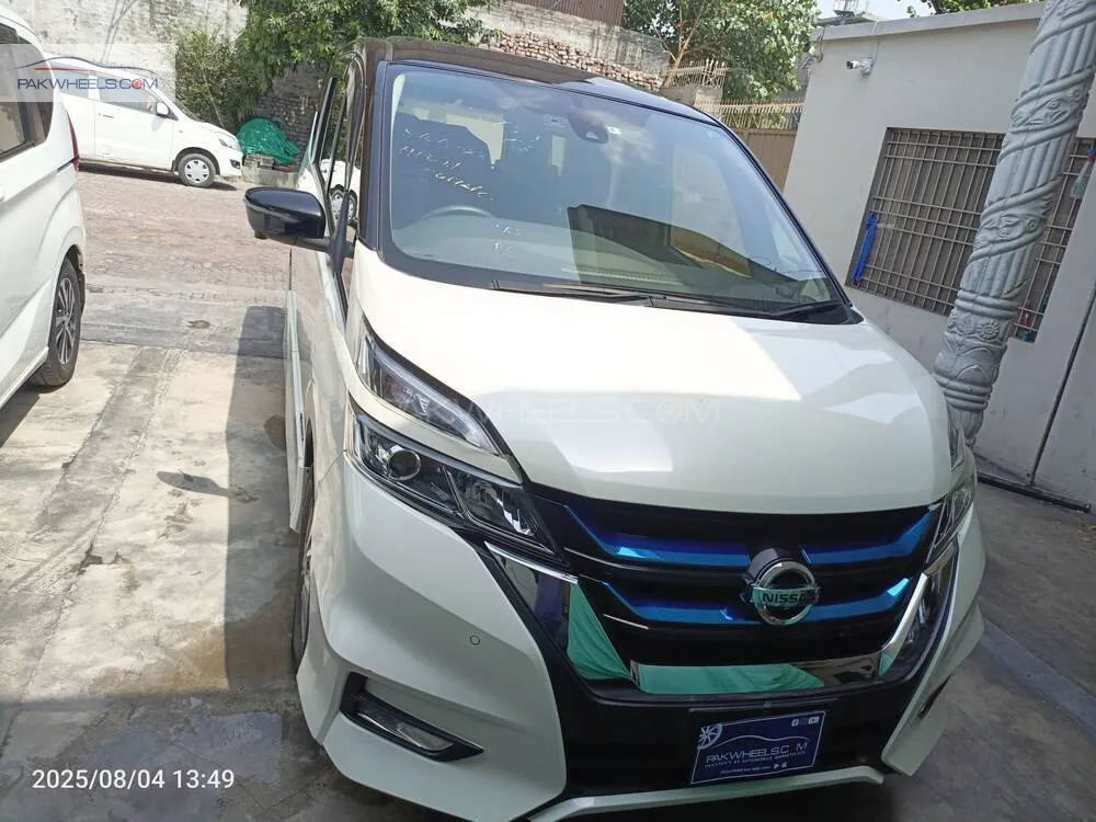 نسان سرینا 2018 for Sale in گجرانوالہ Image-1