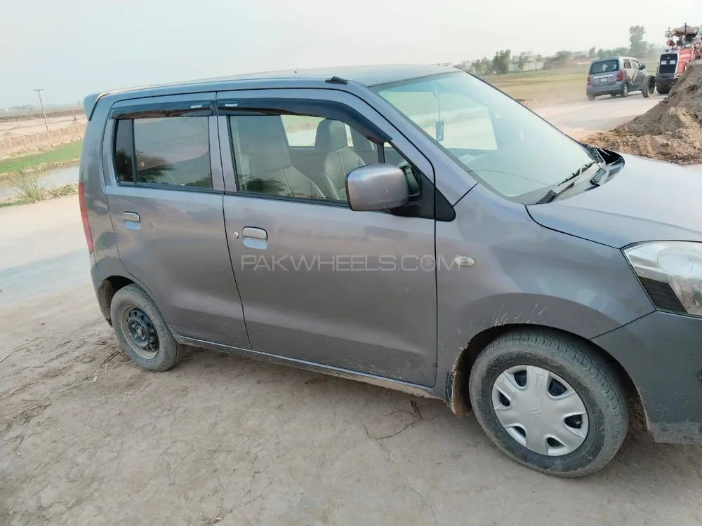 Suzuki Wagon R 2017 for Sale in Lahore Image-1