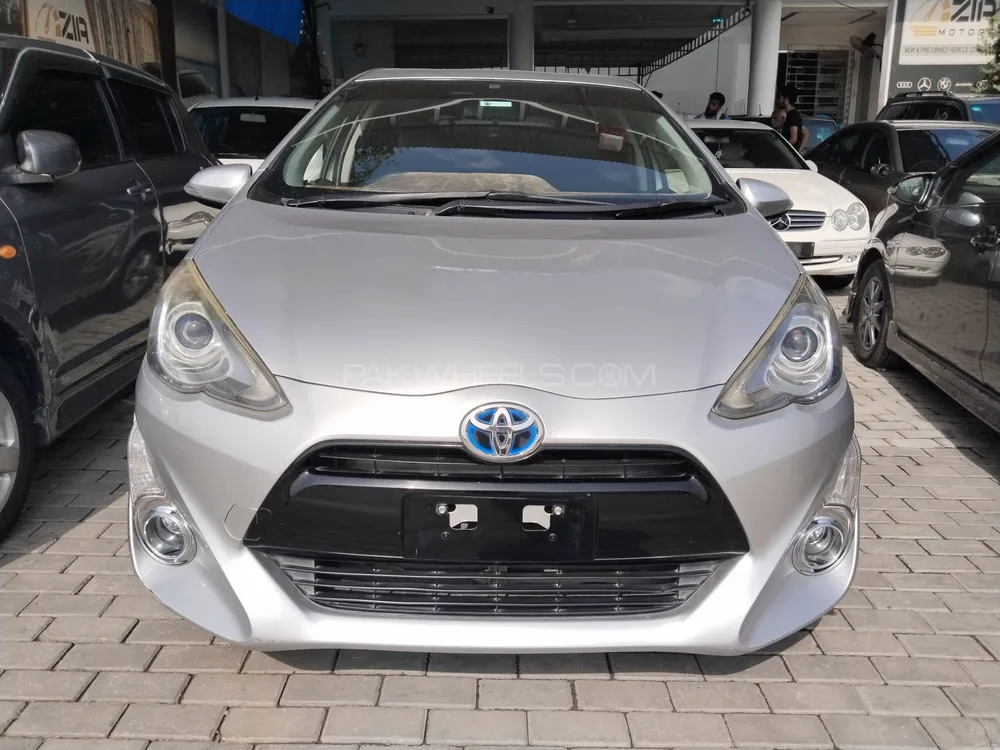 Toyota Aqua 2015 for Sale in Islamabad Image-1
