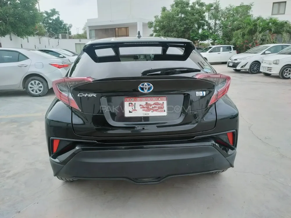 Toyota C-HR 2018 for Sale in Karachi Image-1