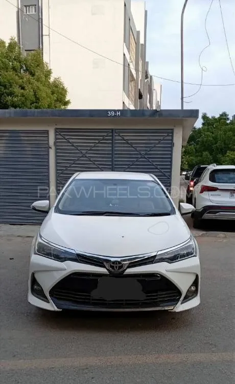 Toyota Corolla 2020 for Sale in Karachi Image-1