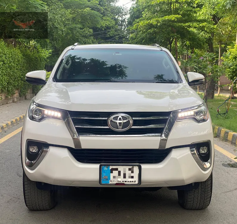 Toyota Fortuner 2020 for Sale in Lahore Image-1