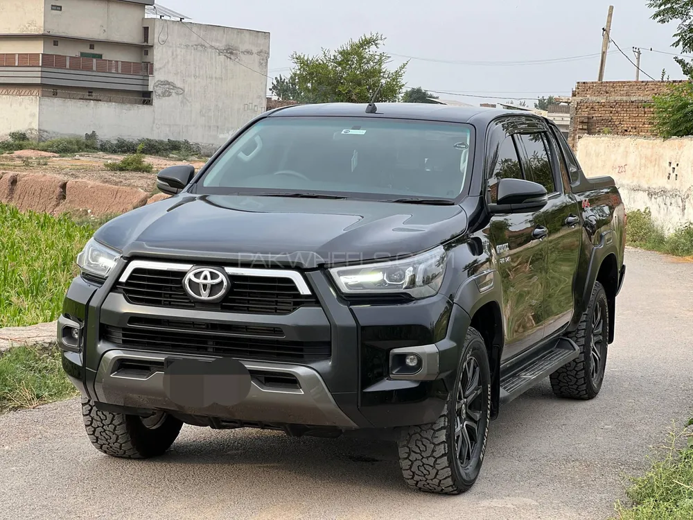 Toyota Hilux 2022 for Sale in Peshawar Image-1
