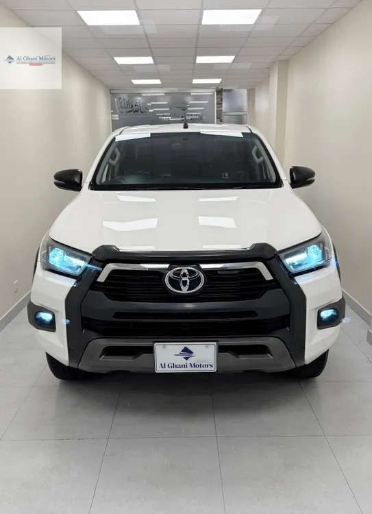Toyota Hilux 2022 for Sale in Karachi Image-1