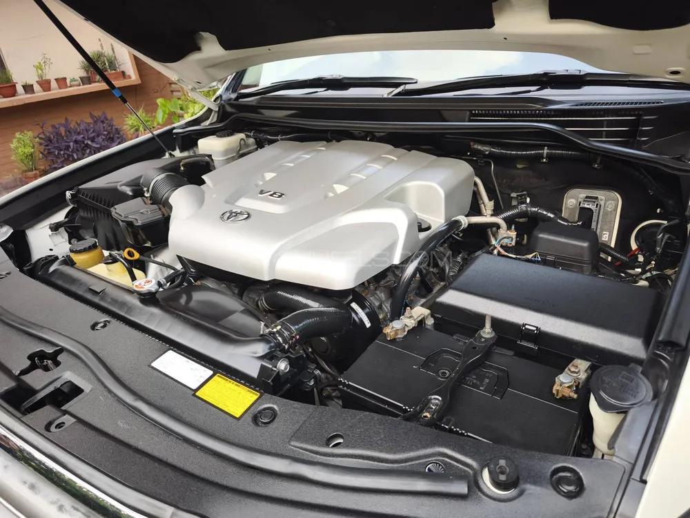 Toyota Land Cruiser 2008 for Sale in Lahore Toyota Land Cruiser 2008 for Sale in Lahore Image-9