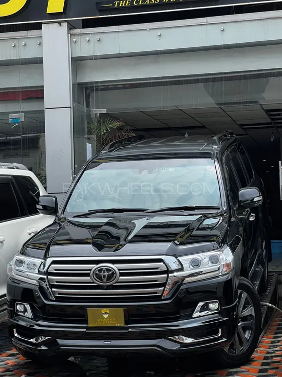 Toyota Land Cruiser 2019 for Sale in Lahore Image-1