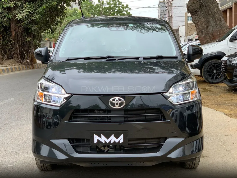 Toyota Pixis Epoch 2022 for Sale in Karachi Image-1