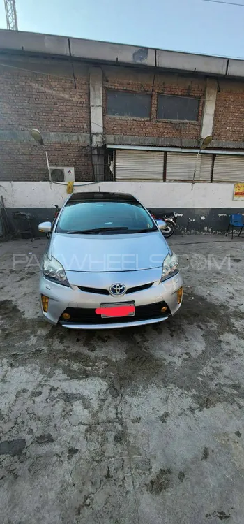 Toyota Prius 2009 for Sale in Peshawar Image-1