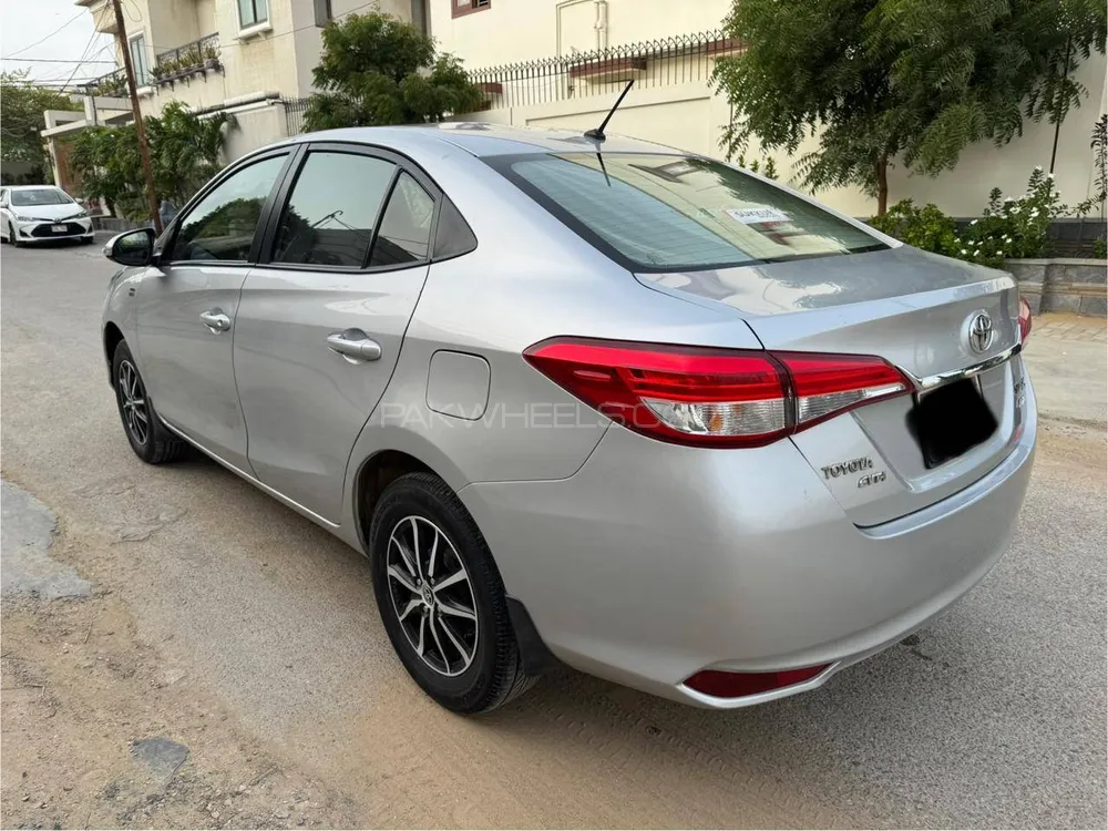 Toyota Yaris Sedan 2022 for Sale in Karachi Image-1